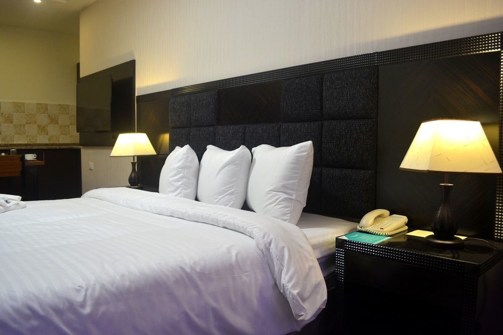Tilal Almadina Hotel & Suites Amman Exterior photo